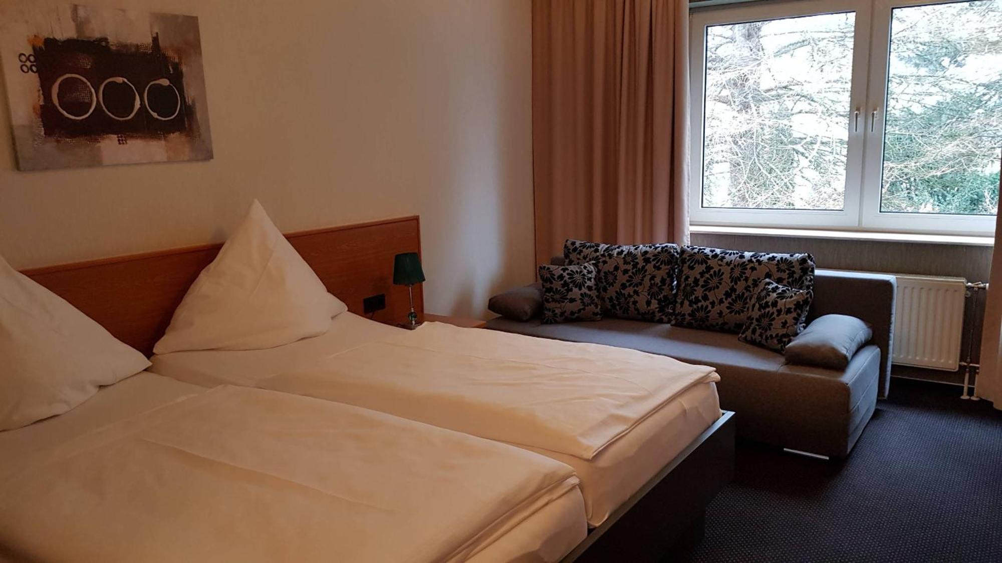 Hotel Walz Salzkotten Екстериор снимка