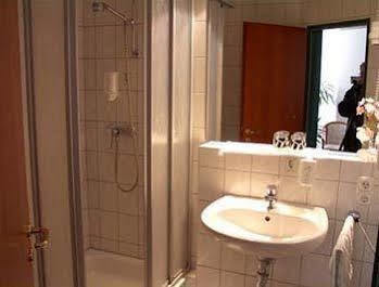 Hotel Walz Salzkotten Екстериор снимка