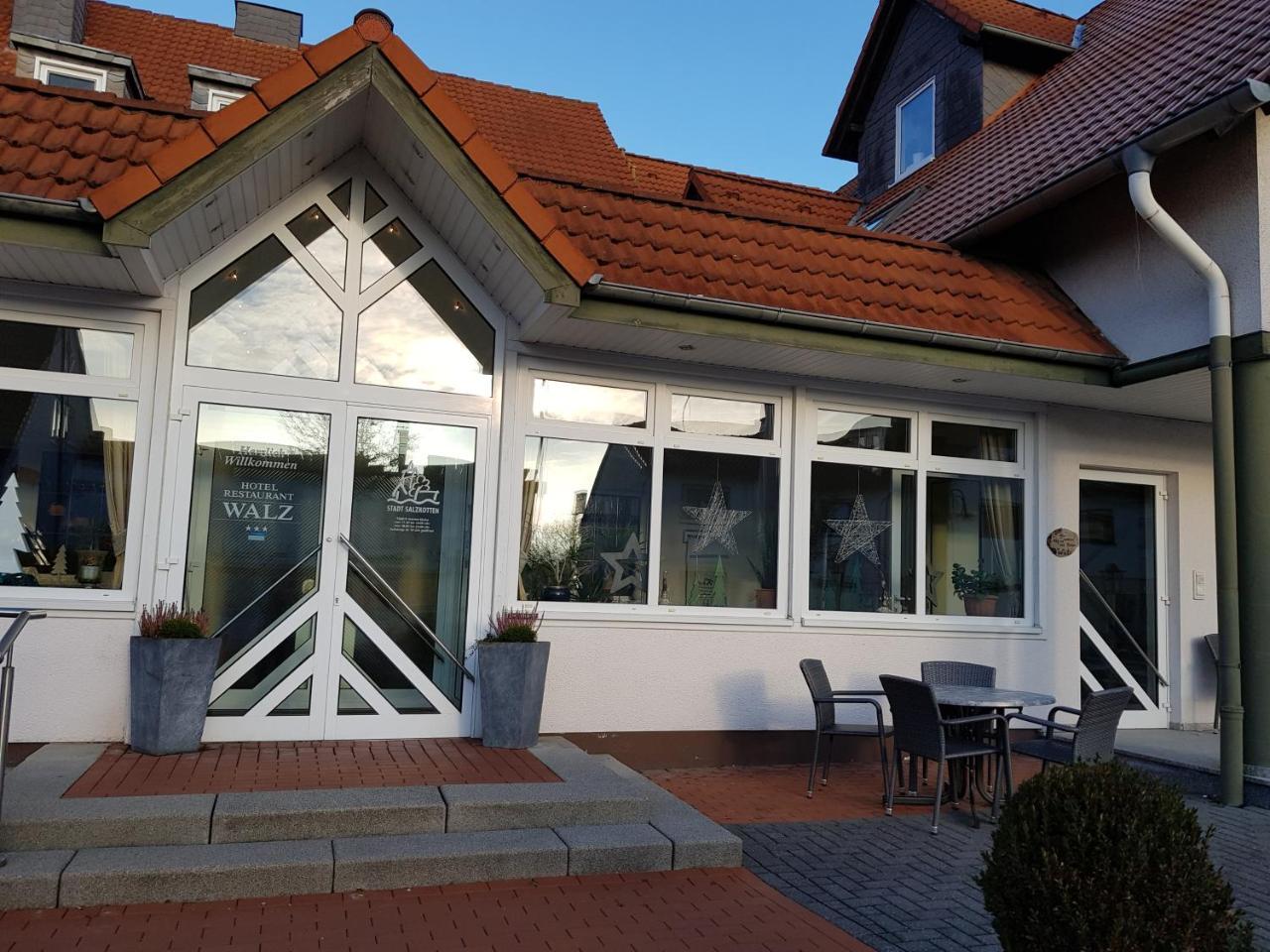 Hotel Walz Salzkotten Екстериор снимка